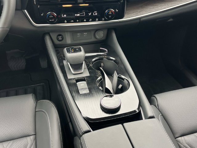 New 2026 Nissan Rogue Platinum AWD/4WD image 18