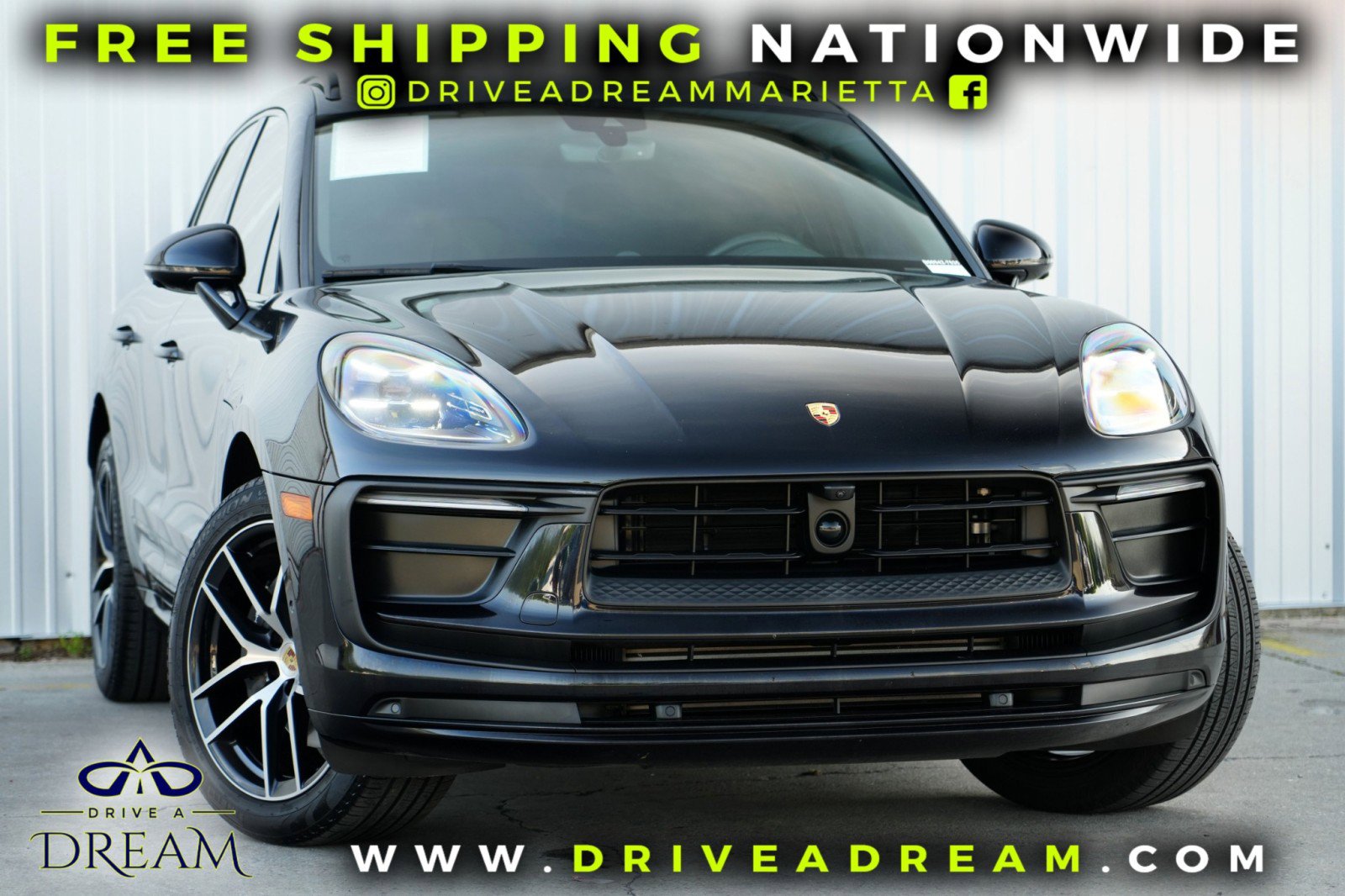 Used 2024 Porsche Macan image 2