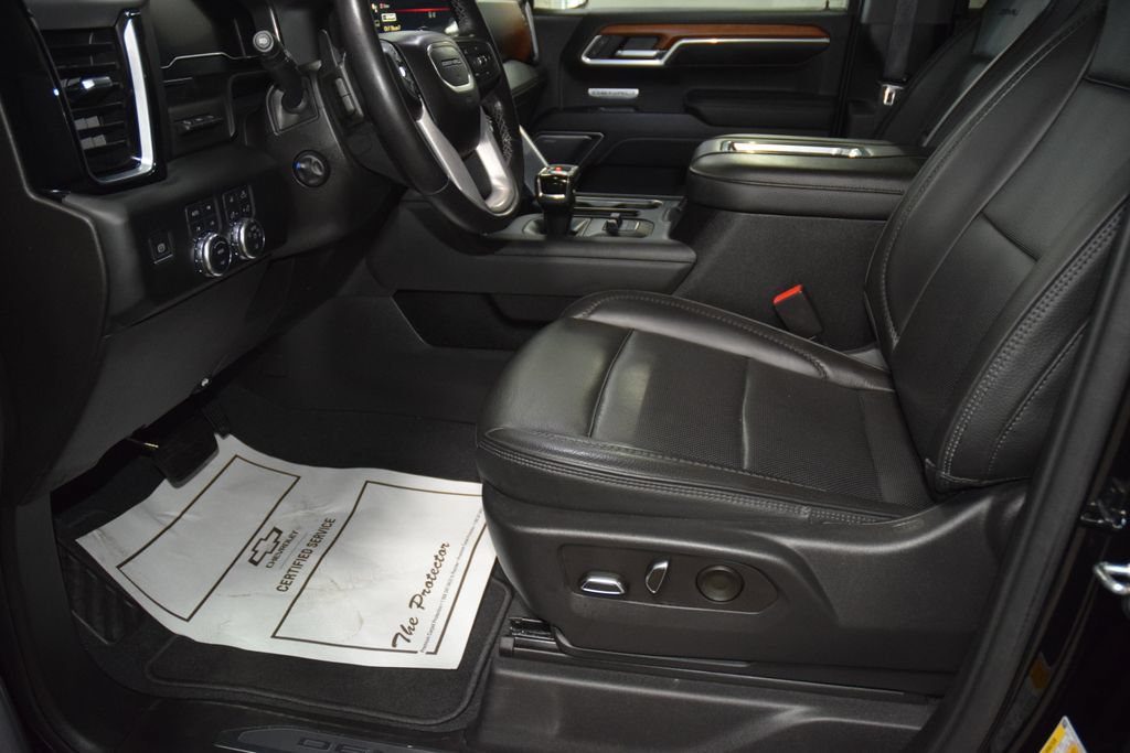 Used 2022 GMC Sierra 1500 Denali w/ Technology Package AWD/4WD image 41