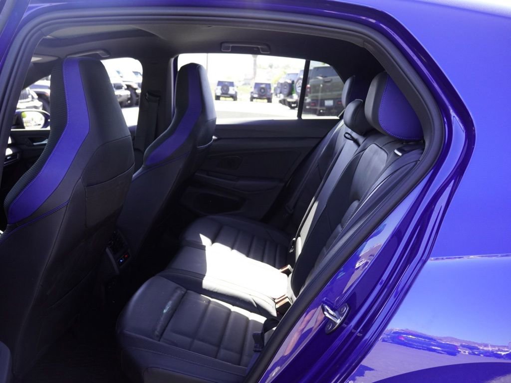 Used 2024 Volkswagen Golf R image 22