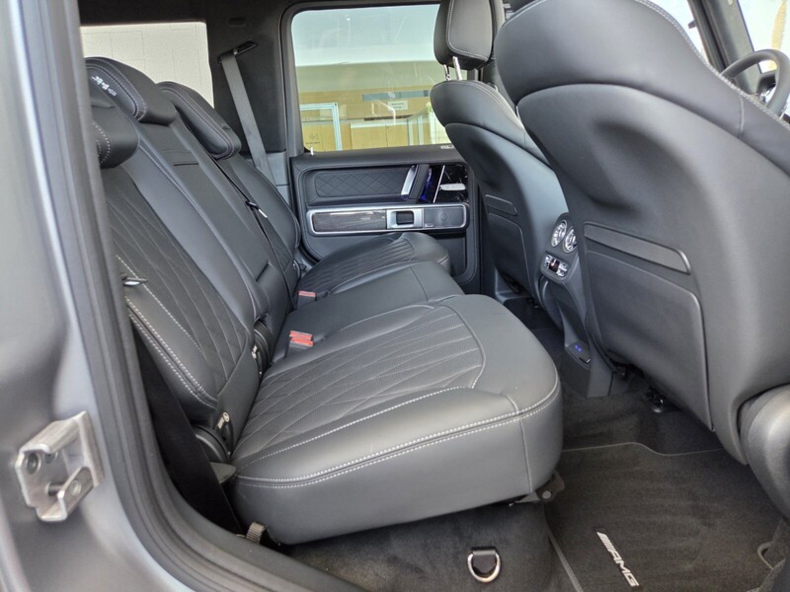 New 2026 Mercedes-Benz G 63 AMG 4MATIC image 17