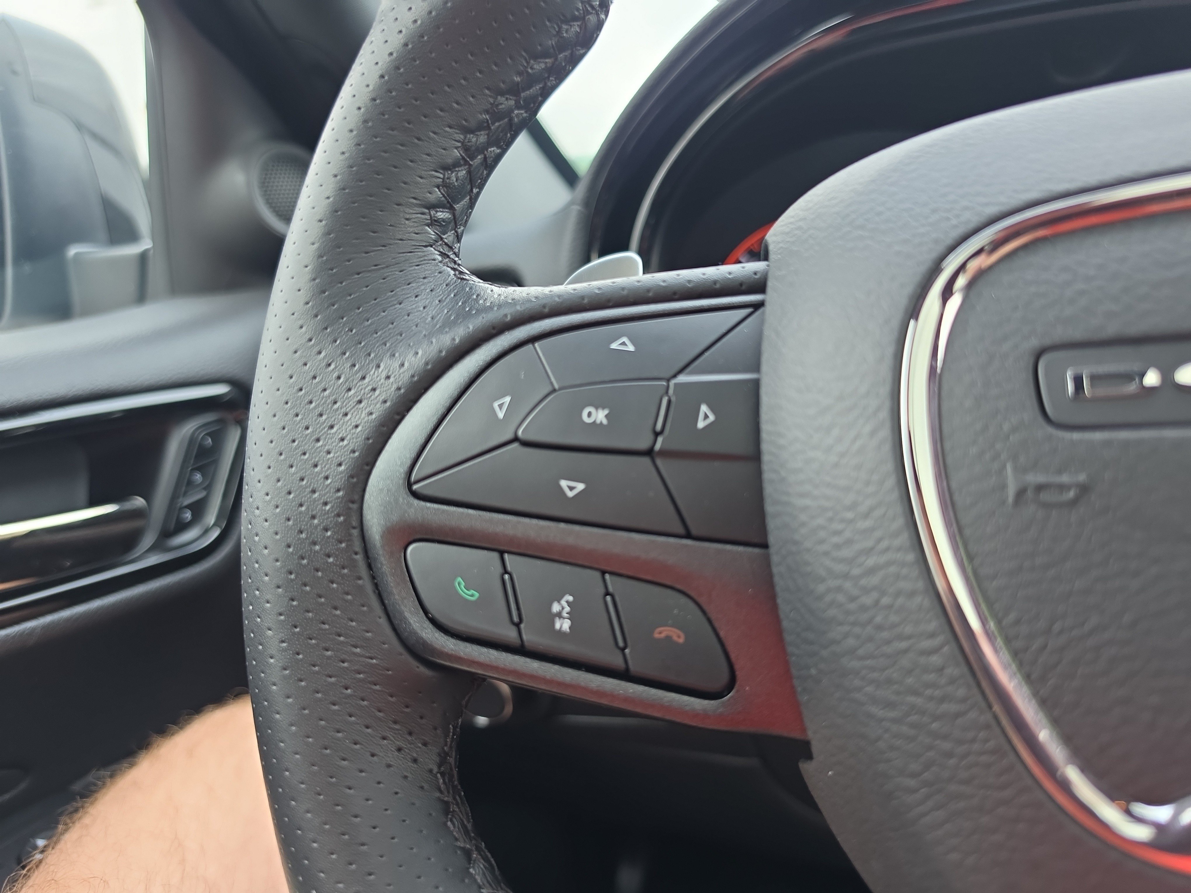 Used 2025 Dodge Durango GT AWD/4WD image 22