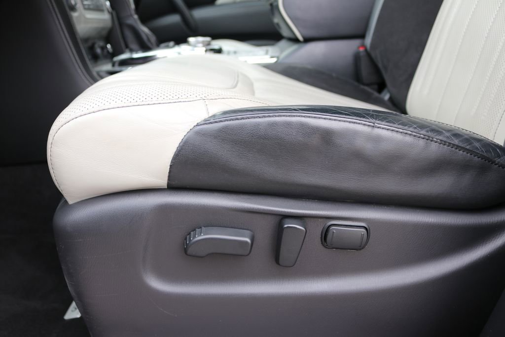 Certified 2019 INFINITI QX80 Limited w/ All-Season Package image 16