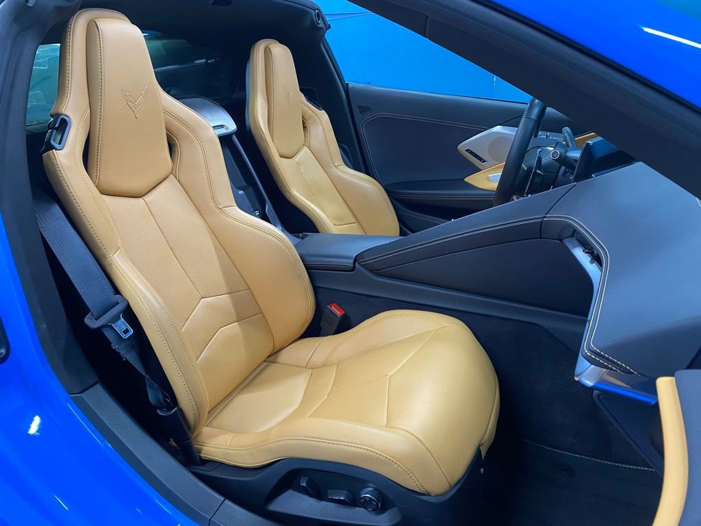 Used 2023 Chevrolet Corvette Stingray Preferred Cpe w/ 2LT image 40