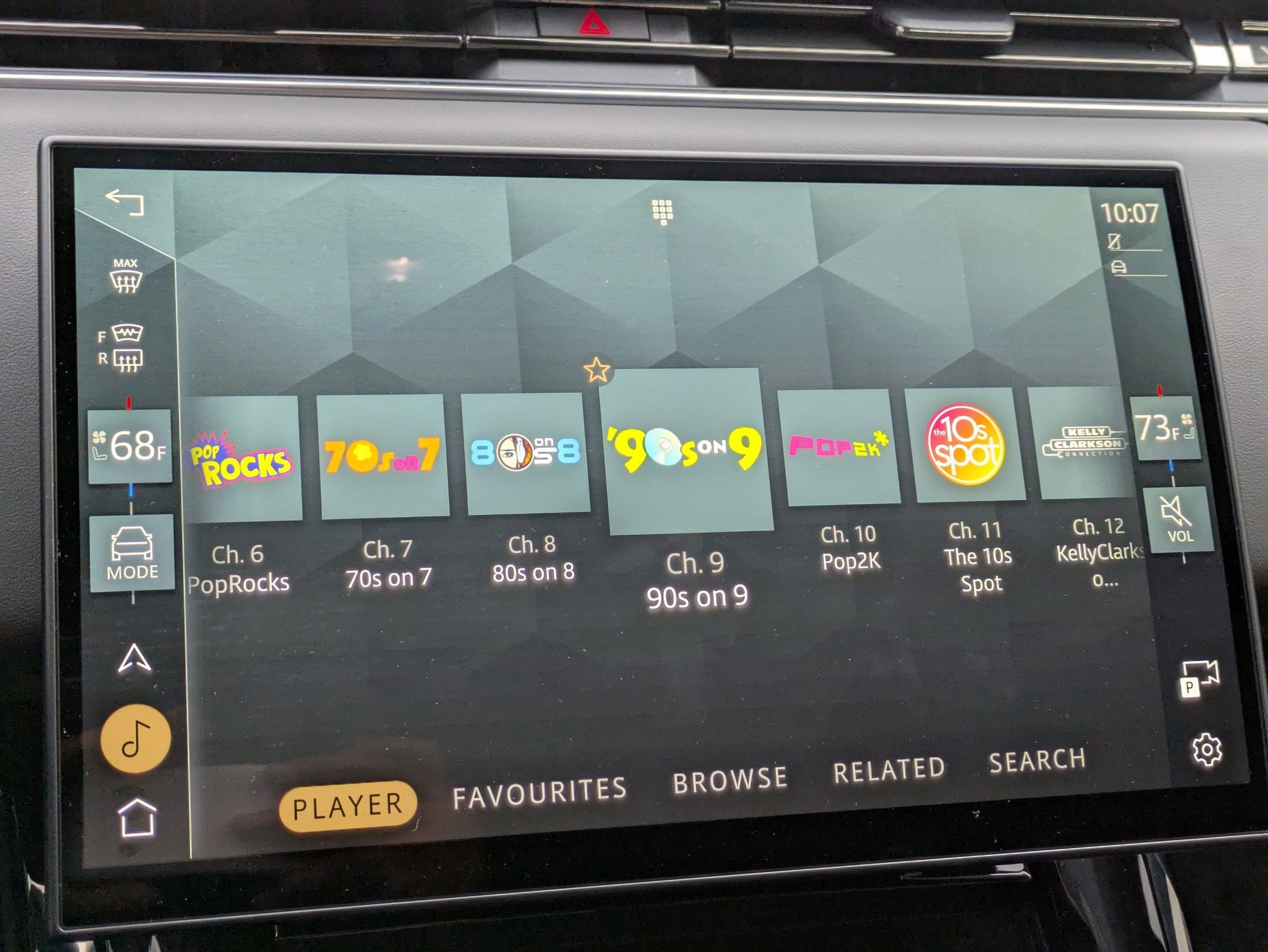 Used 2025 Land Rover Range Rover Sport image 22