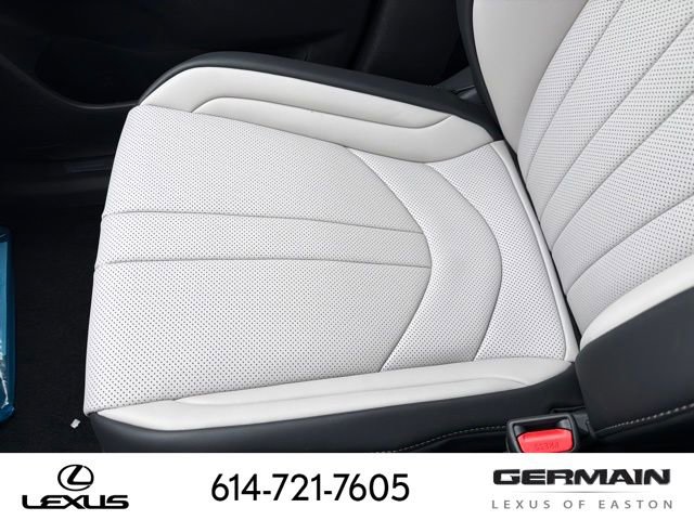 New 2026 Lexus TX 500h AWD image 33