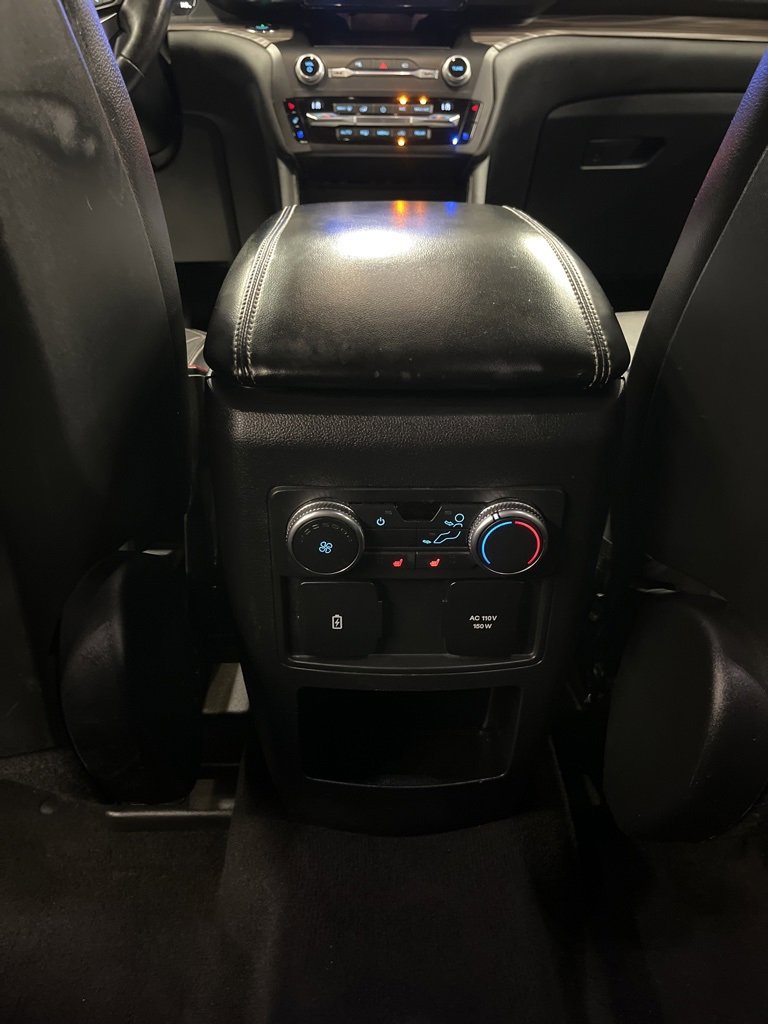 Used 2020 Ford Explorer Limited image 32