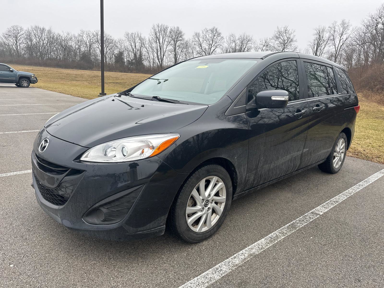 Used 2013 MAZDA MAZDA5 Sport image 2