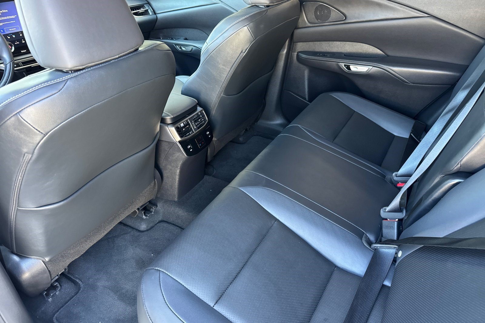 Certified 2024 Lexus RX 350 Premium w/ Convenience Package FWD image 25
