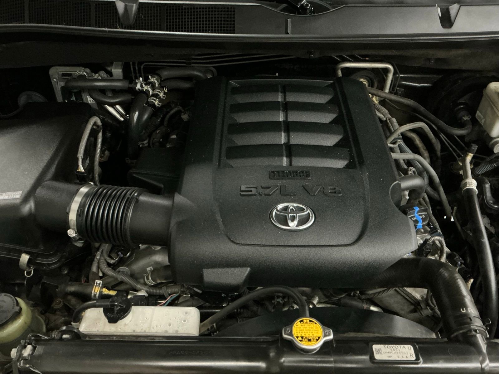 Used 2013 Toyota Sequoia Platinum w/ Preferred Accessory Pkg image 35