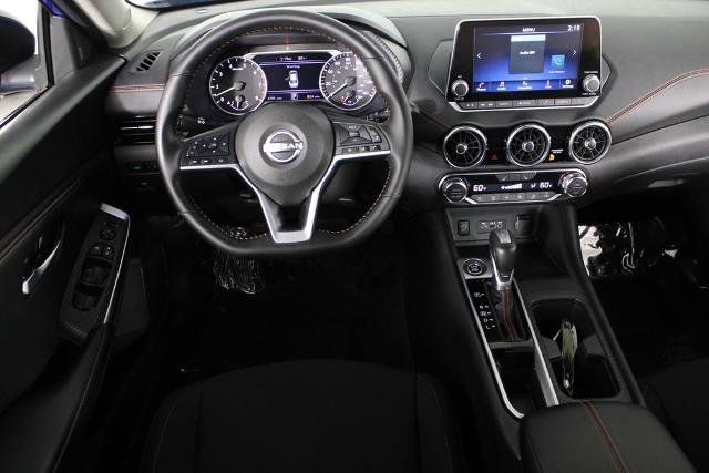 Certified 2025 Nissan Sentra SR FWD image 7