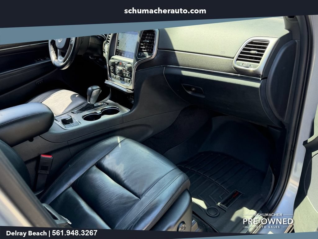 Used 2018 Jeep Grand Cherokee Limited AWD/4WD image 18