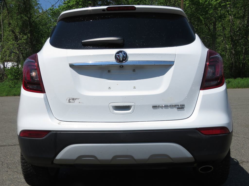 Used 2020 Buick Encore Preferred AWD/4WD image 6