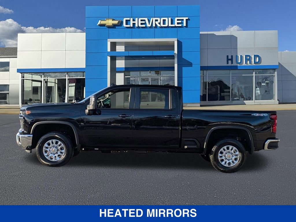 New 2026 Chevrolet Silverado 3500 LT w/ All Star Edition image 7