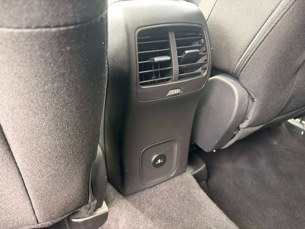 Used 2025 Ford Escape Active w/ Tech Pack #1 AWD/4WD image 17