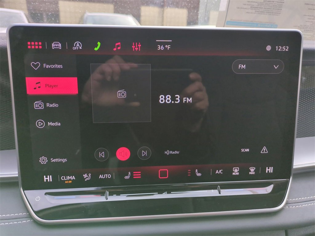 New 2026 Volkswagen Tiguan SE image 44