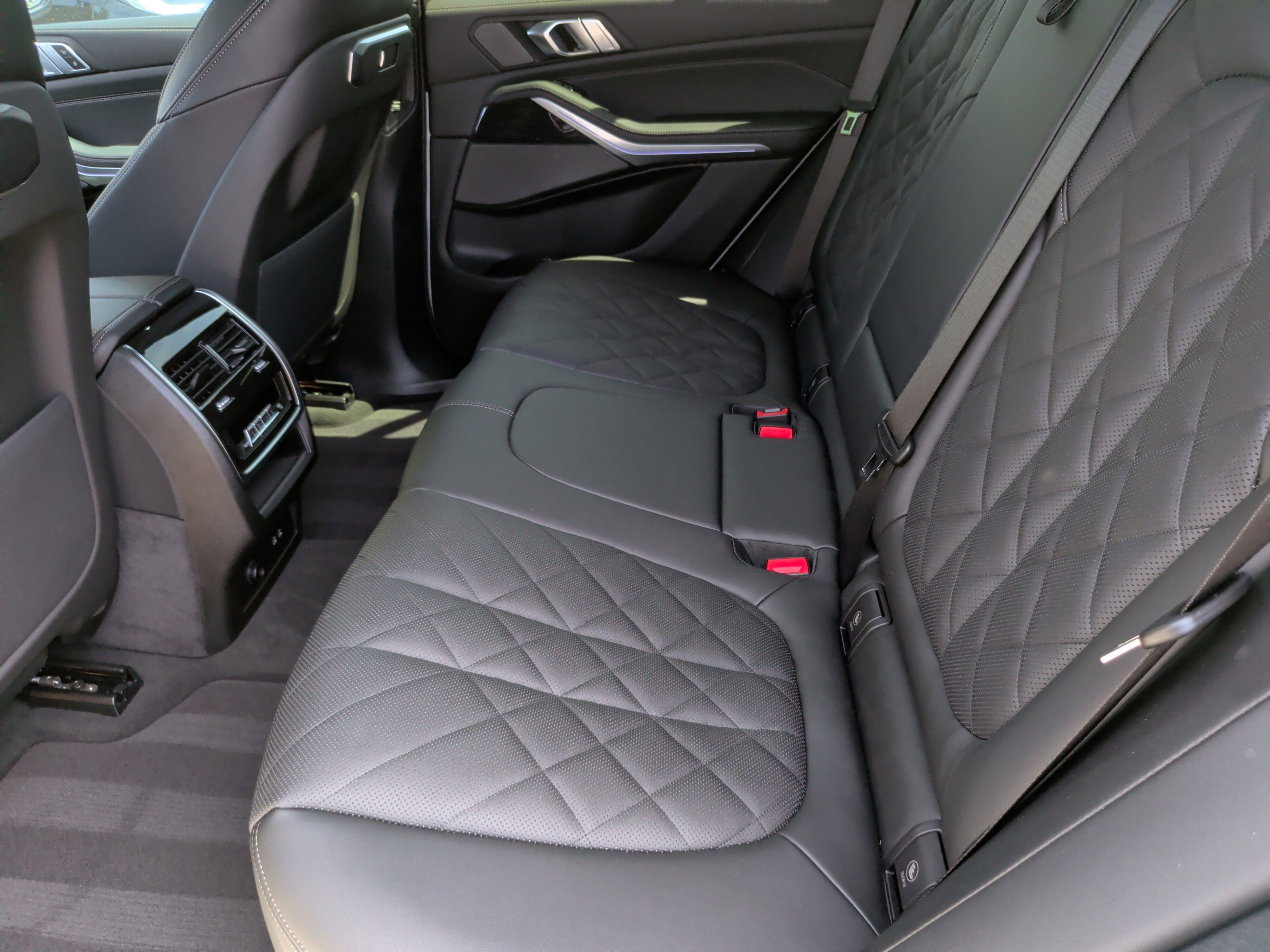 Certified 2026 BMW X5 xDrive40i w/ M Sport Package image 40