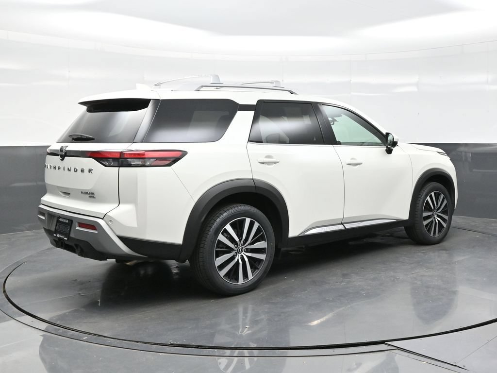 Used 2023 Nissan Pathfinder Platinum AWD/4WD image 7