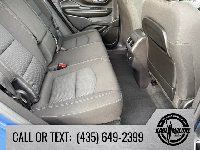 Used 2024 GMC Terrain SLE w/ Driver Convenience Package AWD/4WD image 37