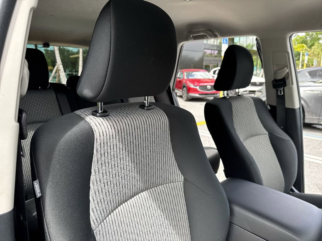 Used 2018 Toyota 4Runner SR5 image 46