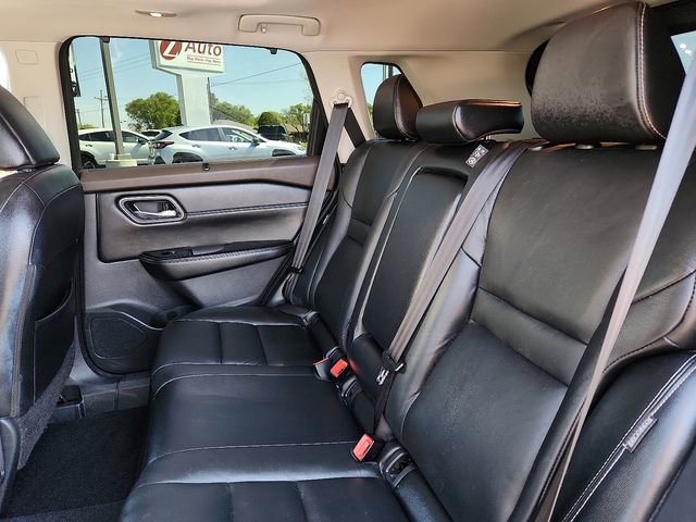 Used 2021 Nissan Rogue SL w/ Premium Package FWD image 10