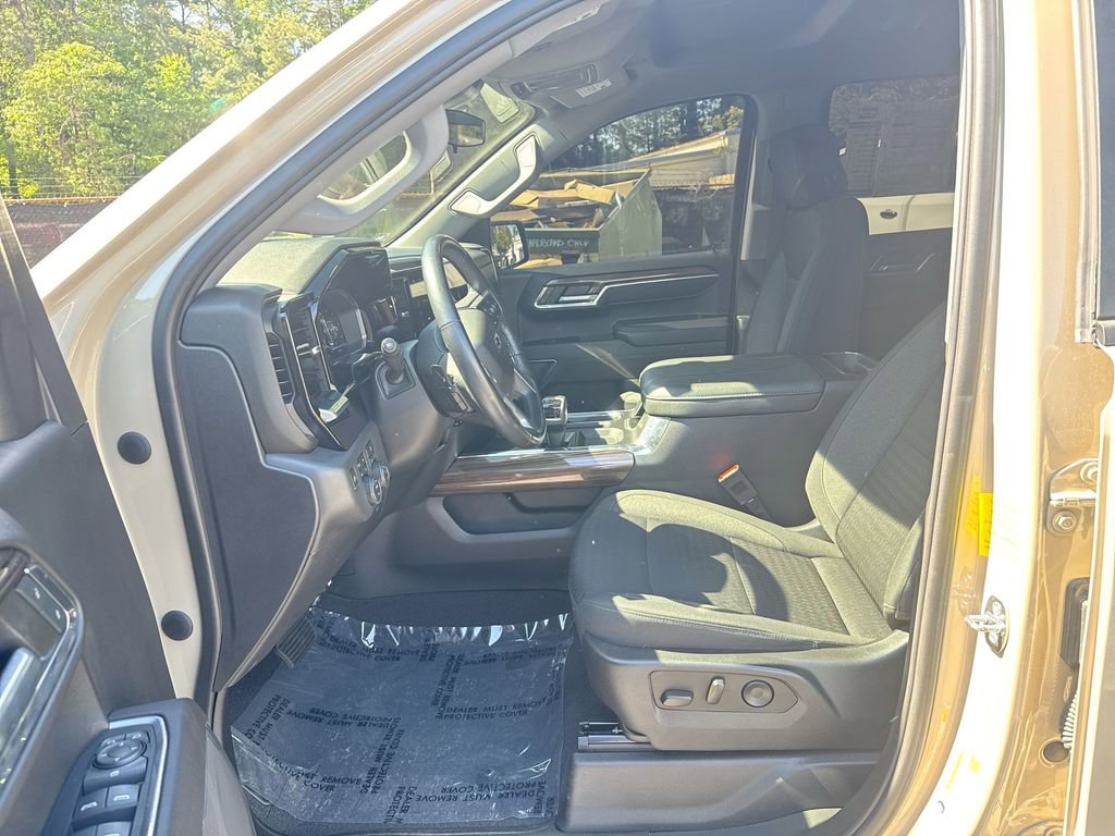 Used 2023 Chevrolet Silverado 1500 LT Trail Boss w/ Protection Package AWD/4WD image 13