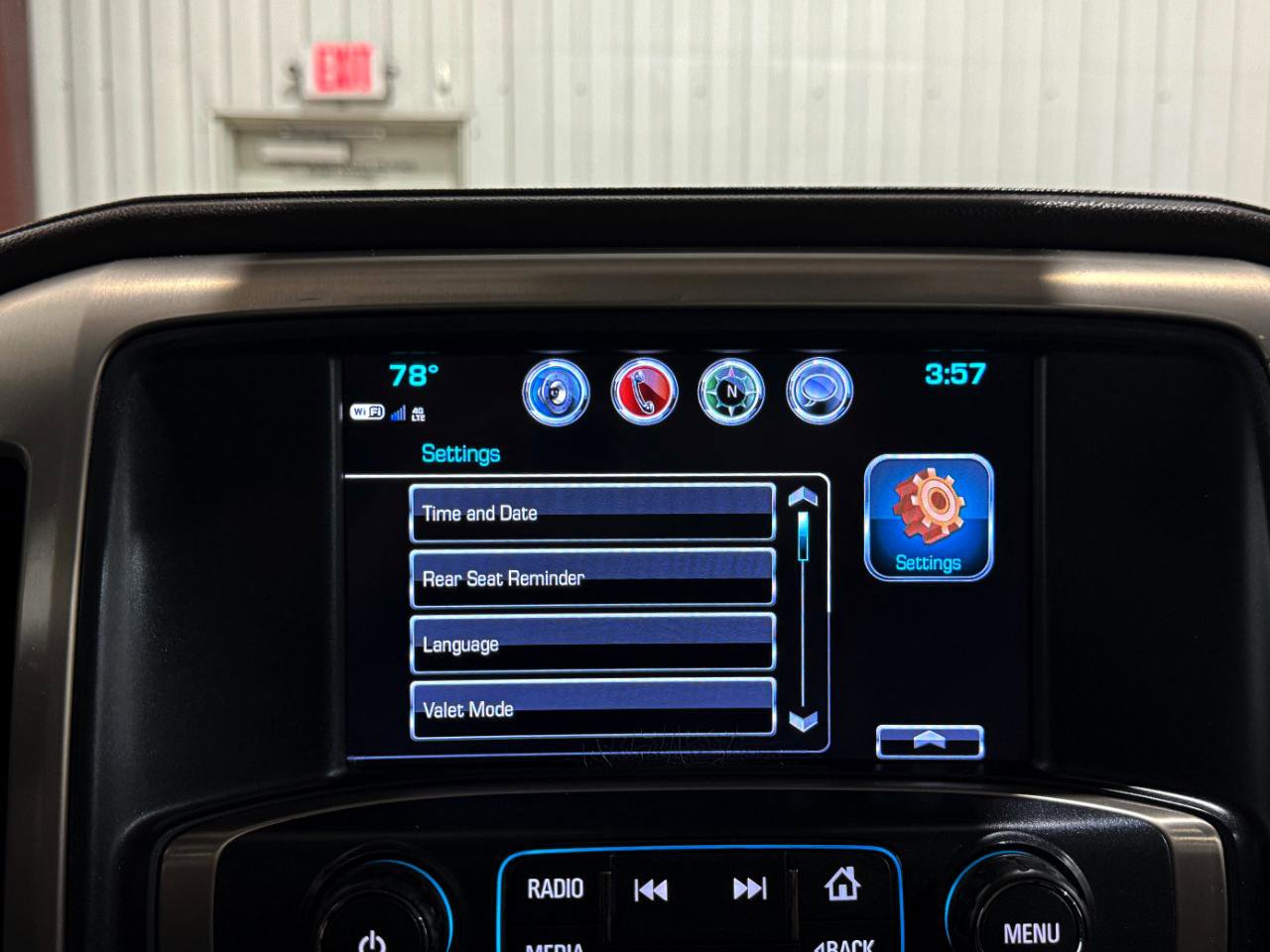 Used 2018 GMC Sierra 3500 Denali w/ Duramax Plus Package AWD/4WD image 37