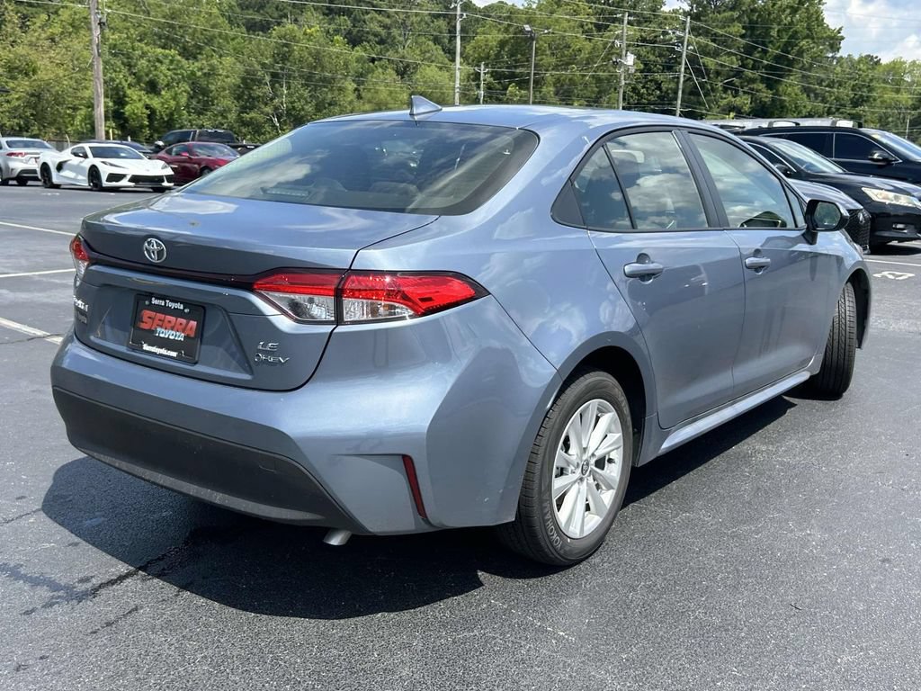 Used 2026 Toyota Corolla LE w/ LE Premium Package FWD image 3