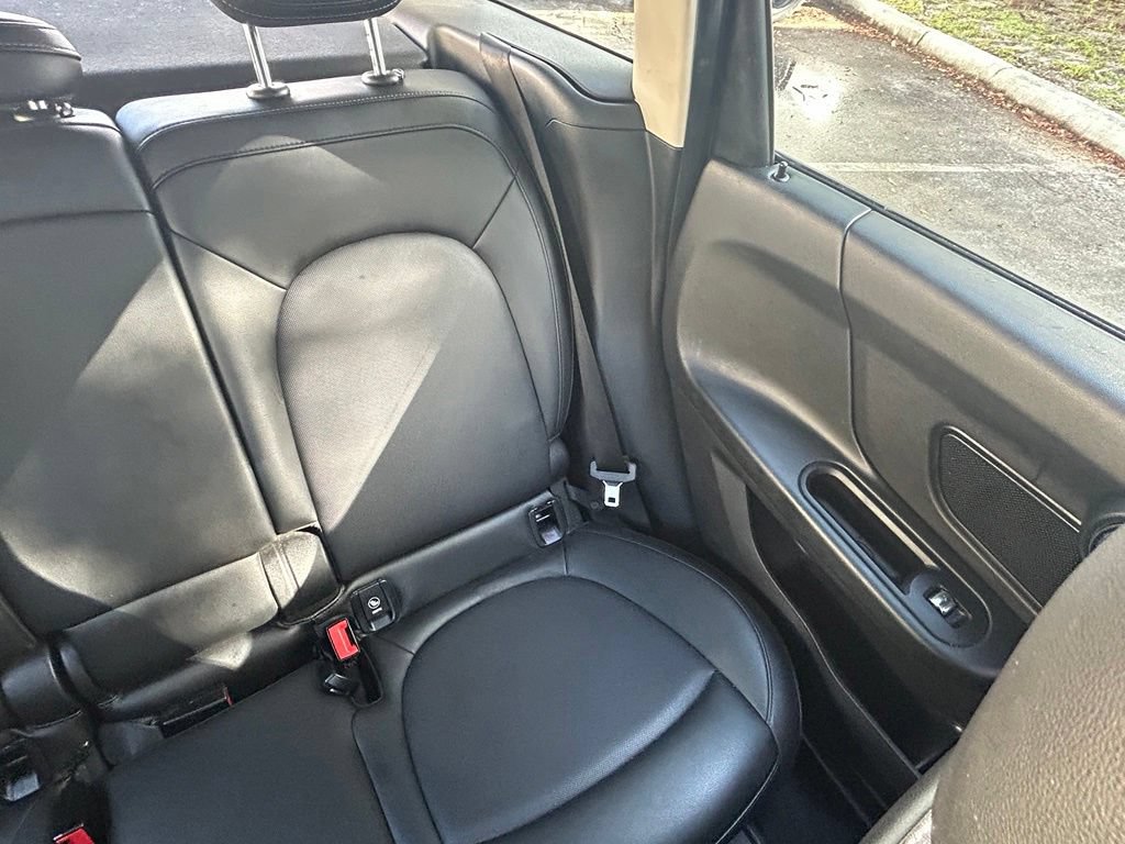 Used 2019 MINI Cooper Countryman FWD image 14