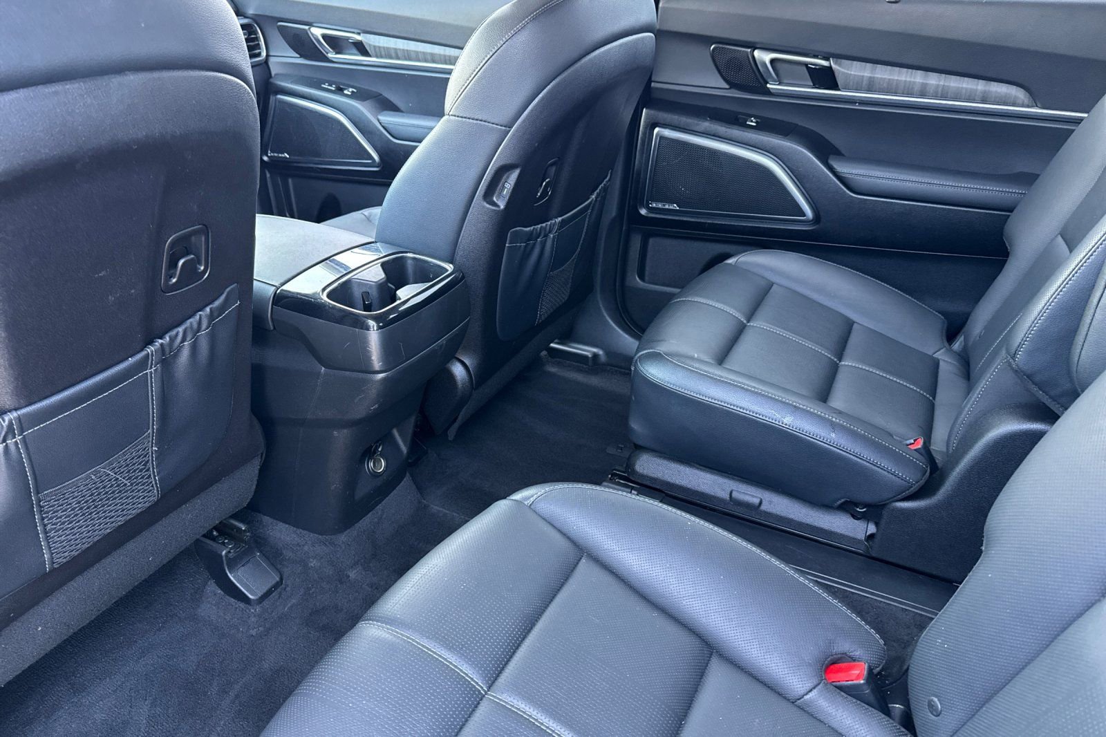 Used 2023 Kia Telluride SX image 13