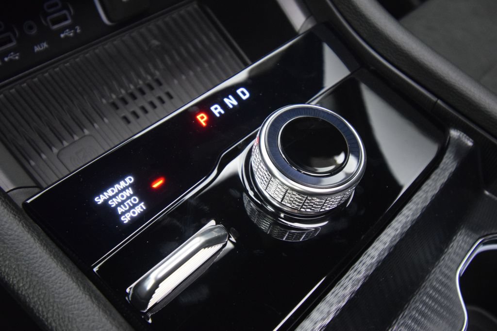 New 2027 Jeep Grand Cherokee Altitude AWD/4WD image 25