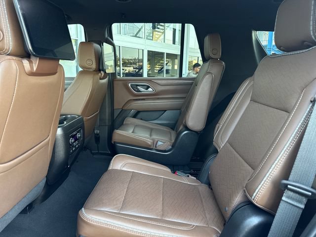 Certified 2023 Chevrolet Tahoe High Country w/ Advanced Technology Package AWD/4WD image 27