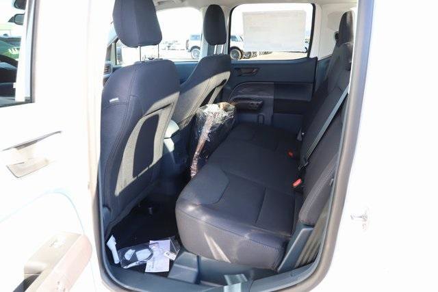 New 2025 Ford Maverick XL w/ Equipment Group 101A image 18