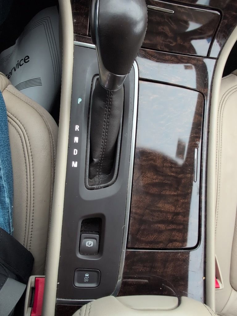 Used 2016 Buick LaCrosse Leather image 19