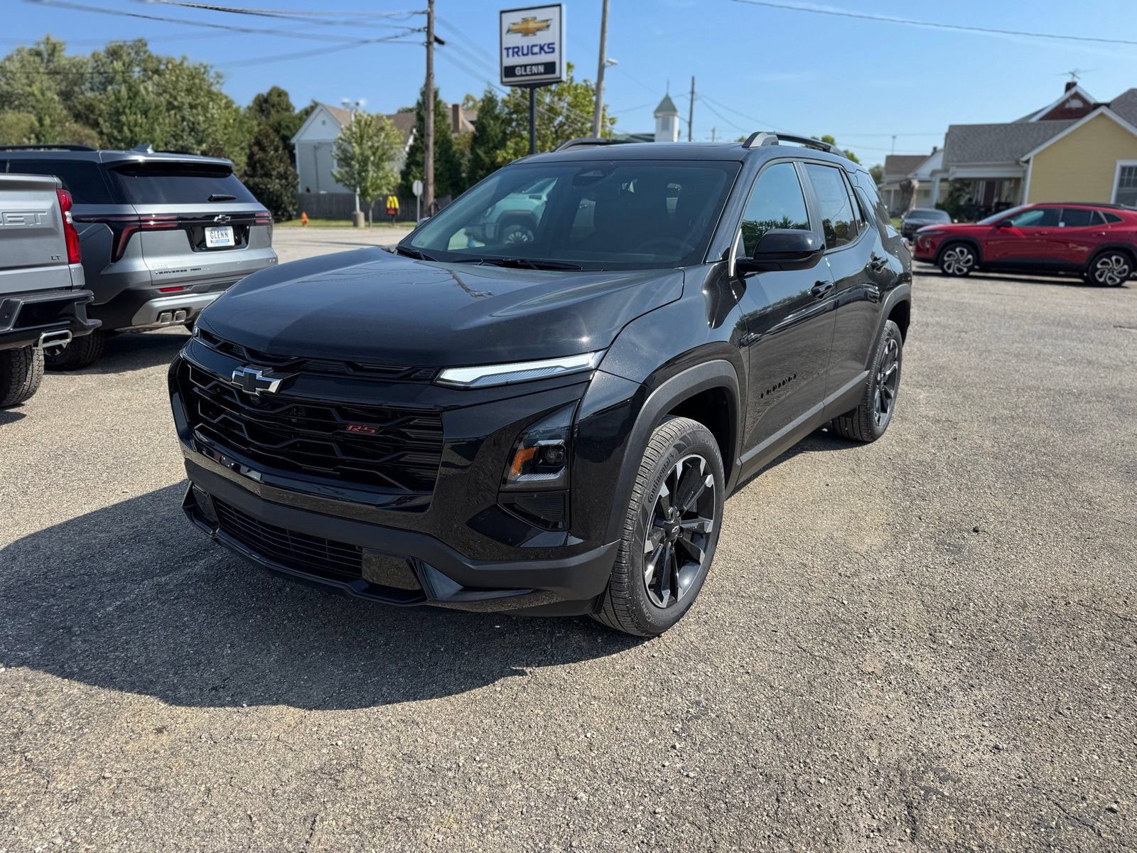 New 2027 Chevrolet Equinox RS w/ Convenience Package III AWD/4WD image 2
