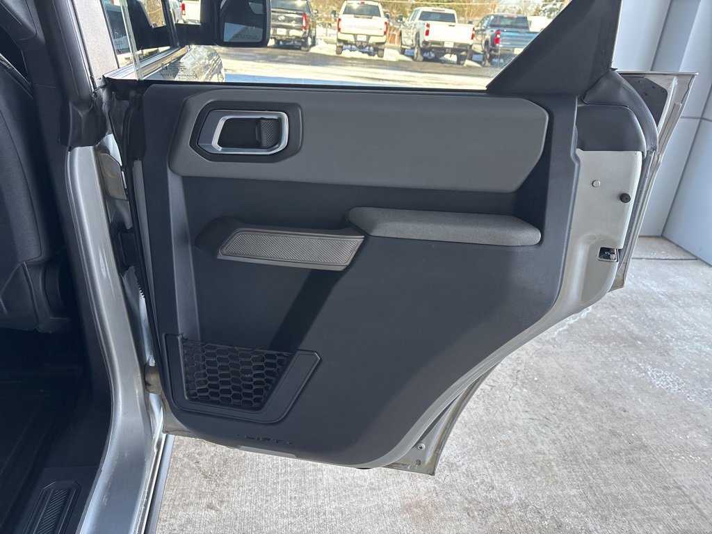 Used 2021 Ford Bronco Black Diamond image 25