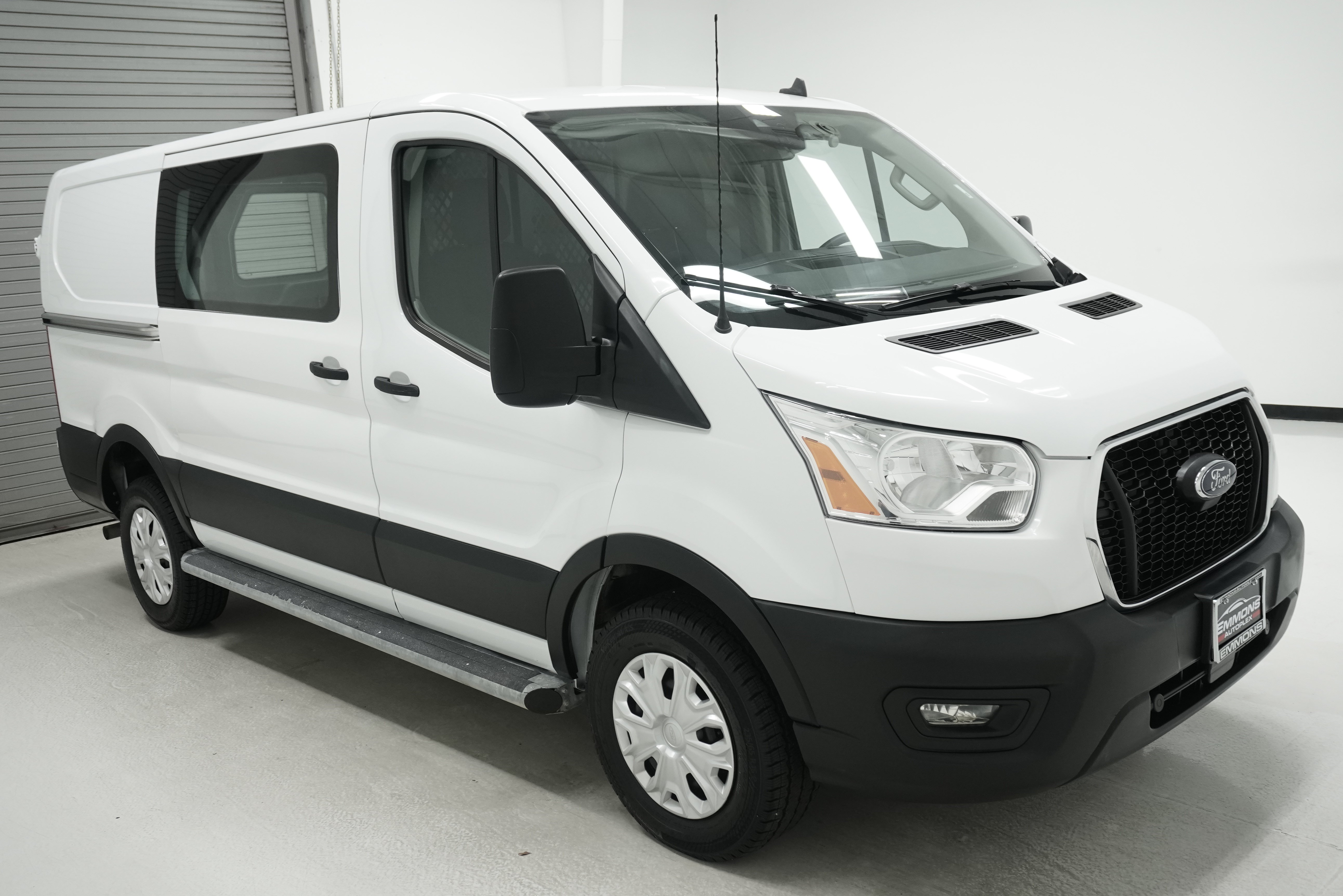 Used 2021 Ford Transit 250 Low Roof w/ Exterior Upgrade Package RWD image 3