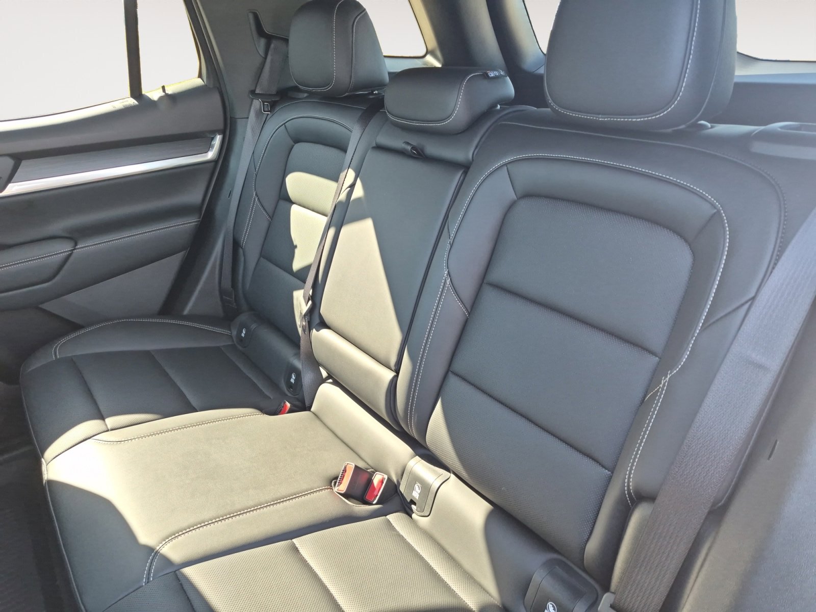 Used 2026 GMC Terrain Elevation w/ Elevation Premium Package image 23