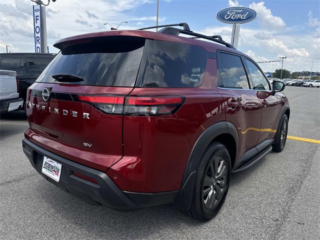 Used 2022 Nissan Pathfinder SV image 5