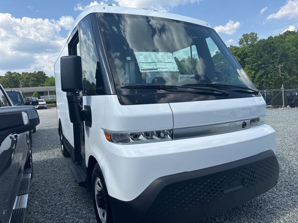 Used 2024 Chevrolet Brightdrop 400 w/ Commercial Equipment Package AWD/4WD image 2