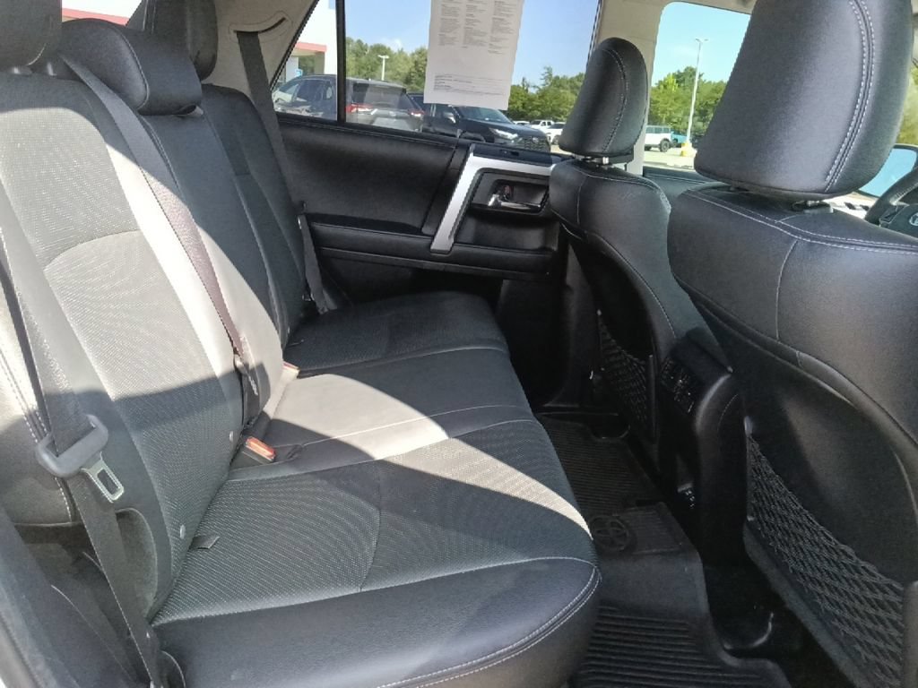 Used 2021 Toyota 4Runner Limited RWD image 31