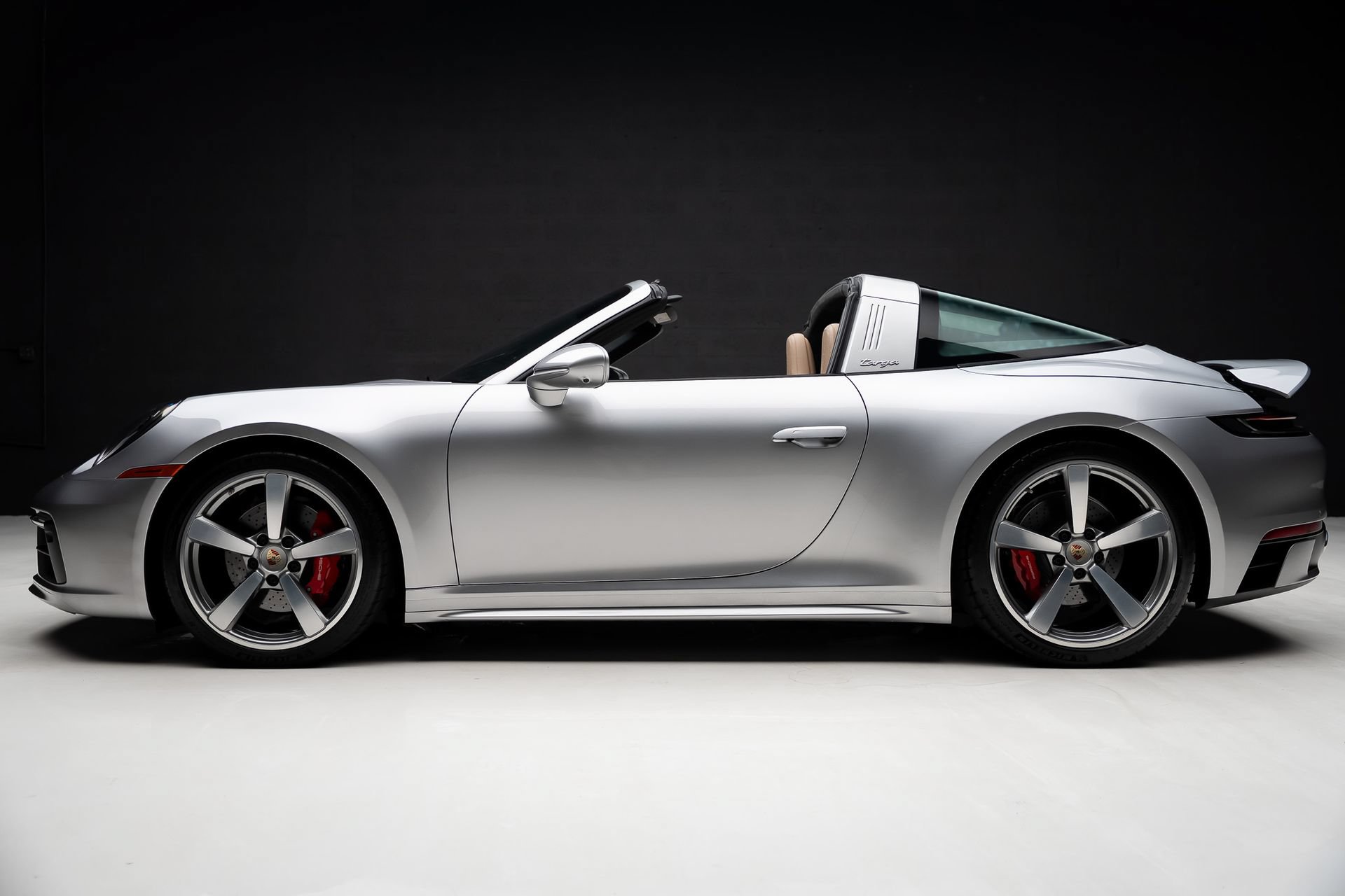 Used 2023 Porsche 911 Targa 4S AWD/4WD image 19