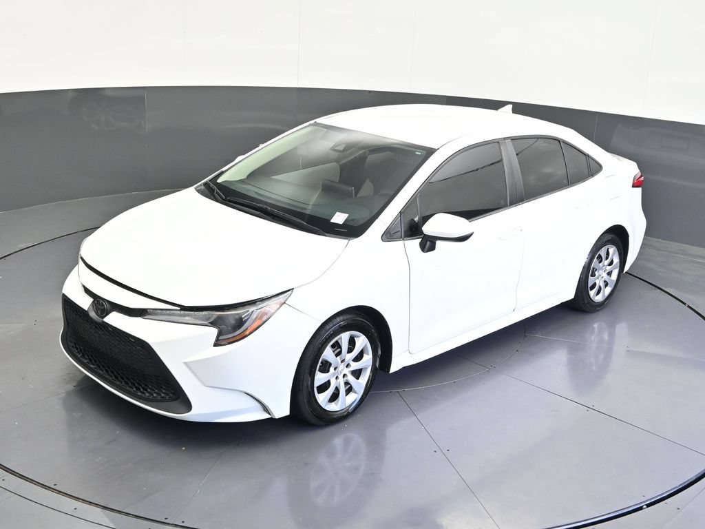 Used 2021 Toyota Corolla LE FWD image 15