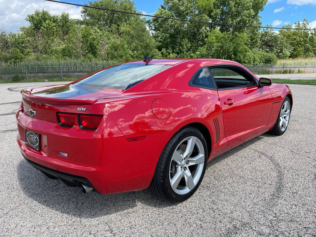 Used 2010 Chevrolet Camaro SS w/ LPO, Ground Effects Package RWD image 88