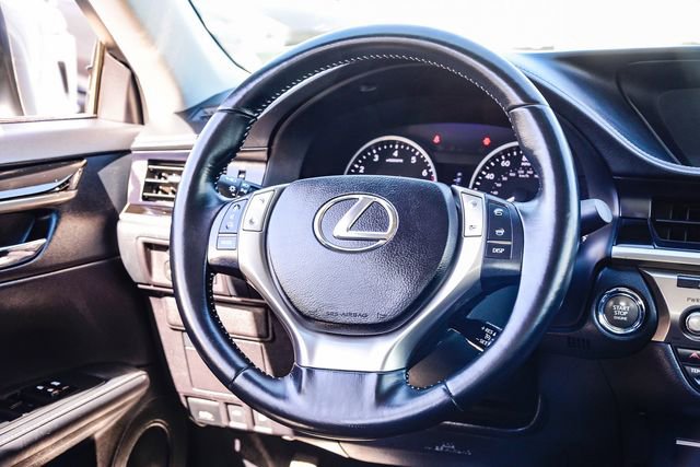 Used 2015 Lexus ES 350 image 17