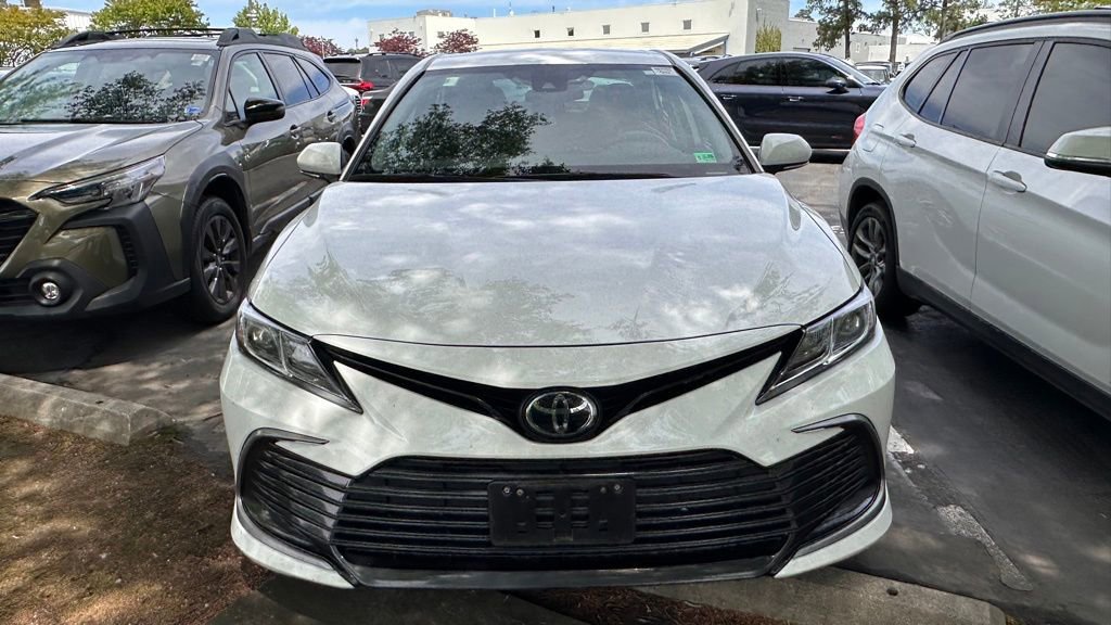 Used 2023 Toyota Camry LE FWD image 12