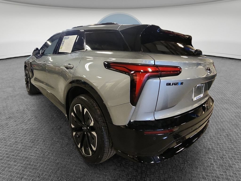 Certified 2024 Chevrolet Blazer EV RS AWD/4WD image 7