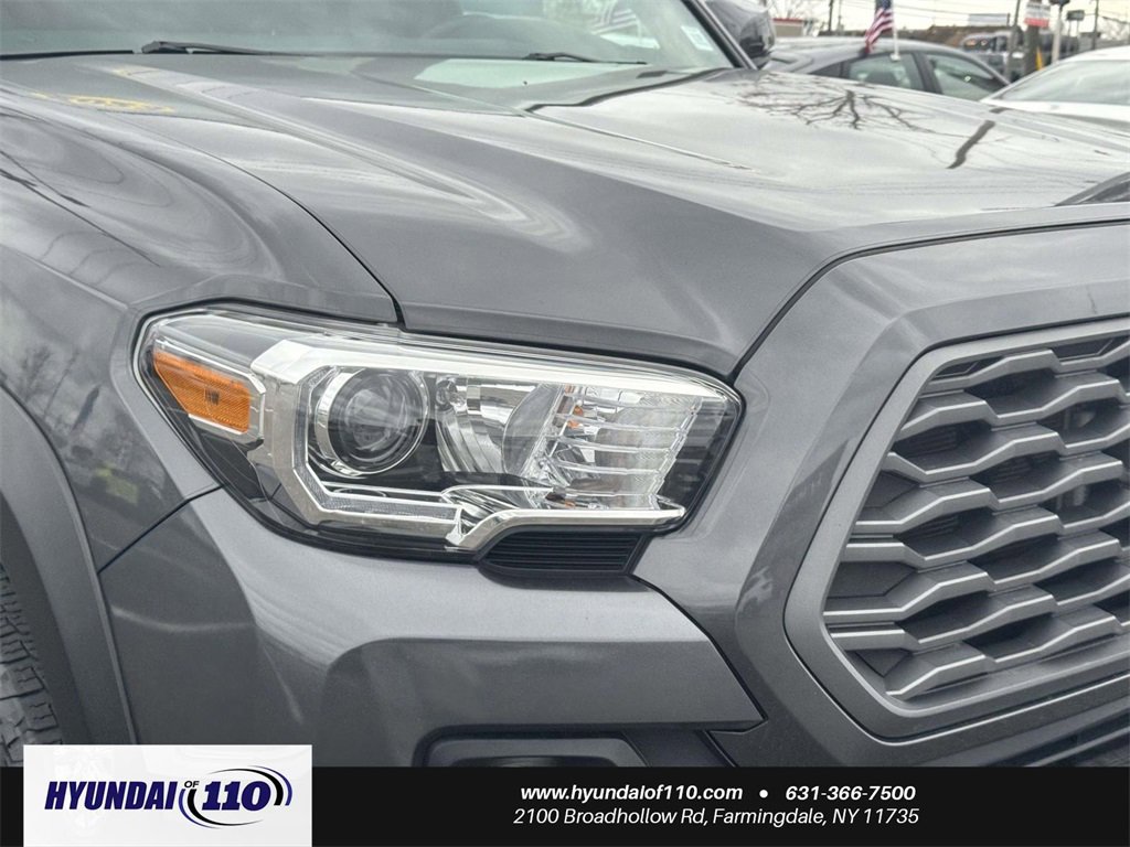Used 2023 Toyota Tacoma TRD Off-Road image 9