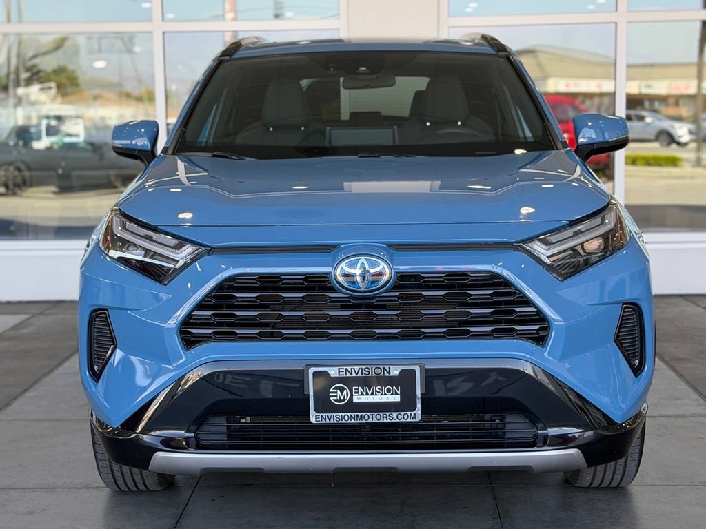 Certified 2022 Toyota RAV4 SE w/ Convenience Package AWD/4WD image 4