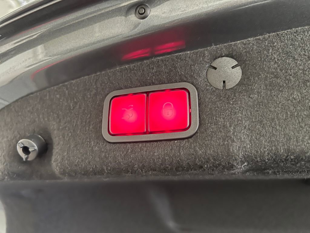 Used 2021 Mercedes-Benz C 43 AMG 4MATIC Sedan image 43